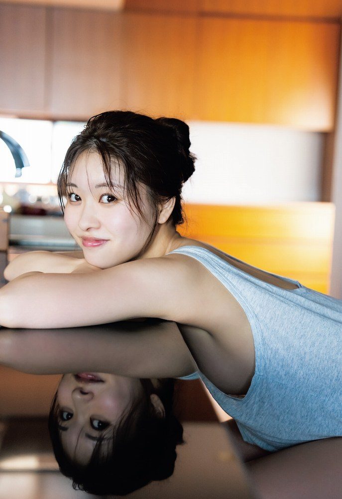 中西智代梨 画像003