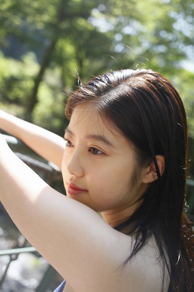 今田美桜 画像006