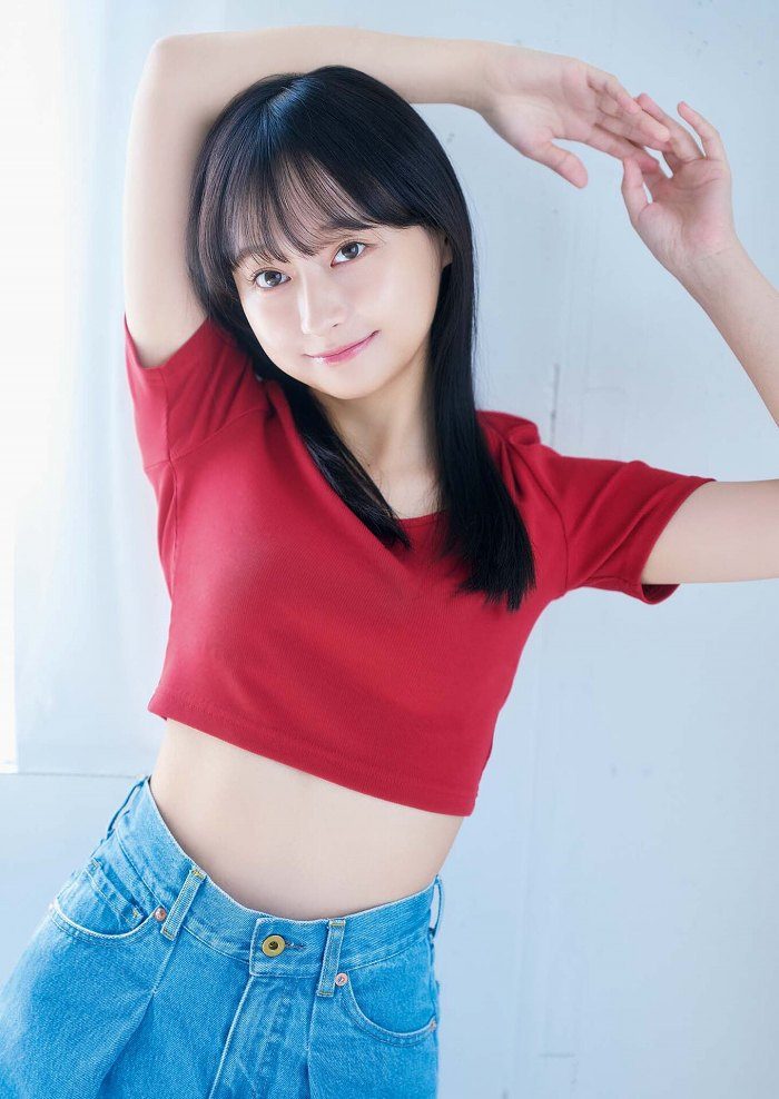 影山優佳 画像010