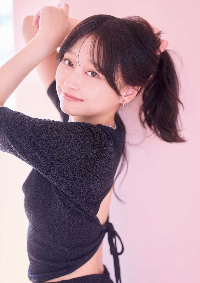 影山優佳 画像013