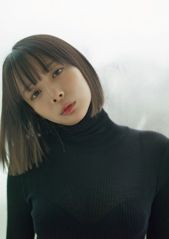 岡田紗佳 画像001