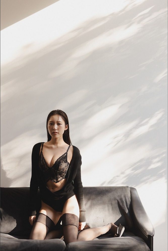 横野すみれ 画像001