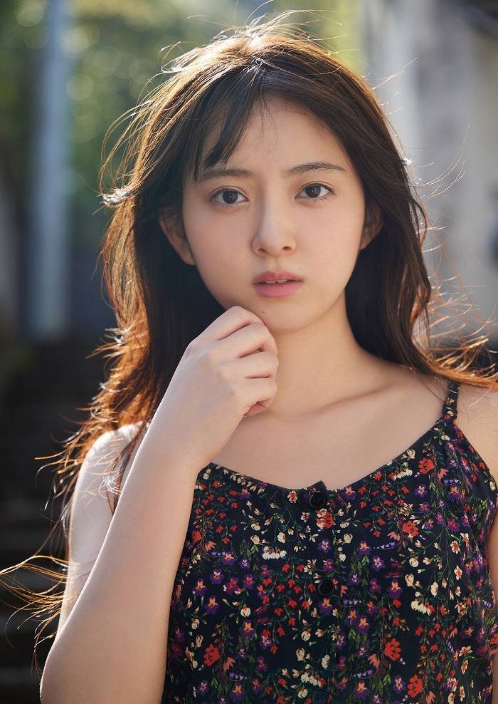 塚田百々花 画像004