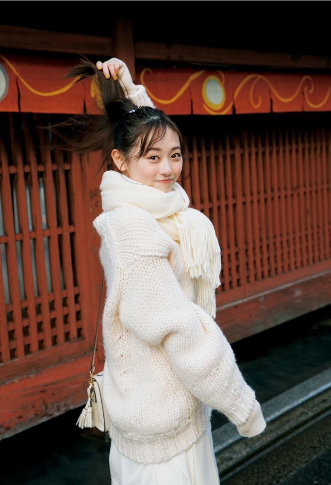 福原遥 画像004