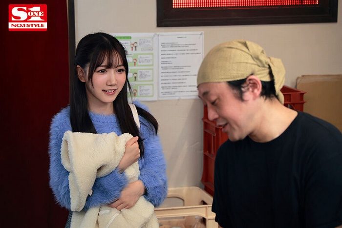 三田真鈴 画像069