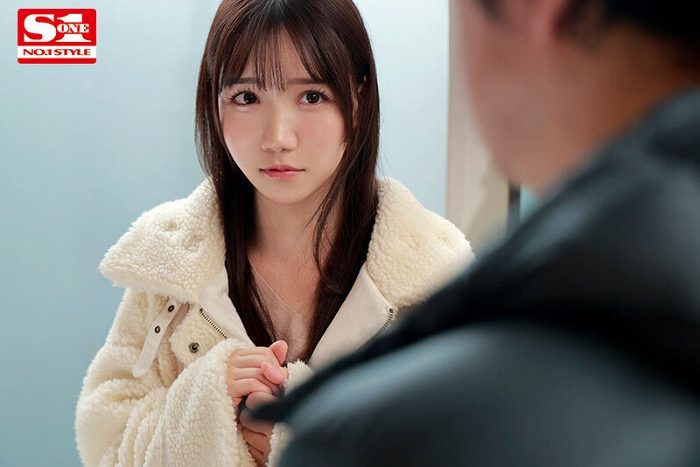 三田真鈴 画像071