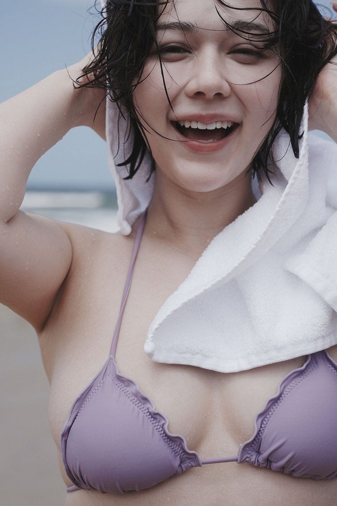 村重杏奈 画像003