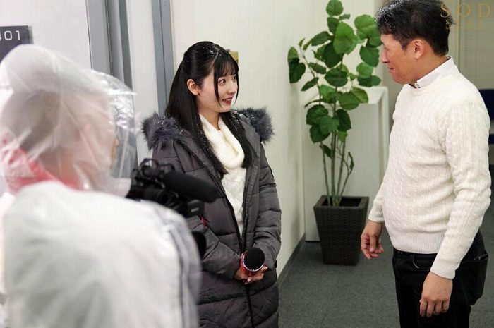 彩月七緒 画像088