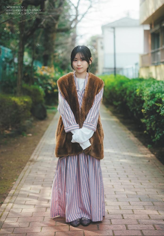 山下瞳月 画像005