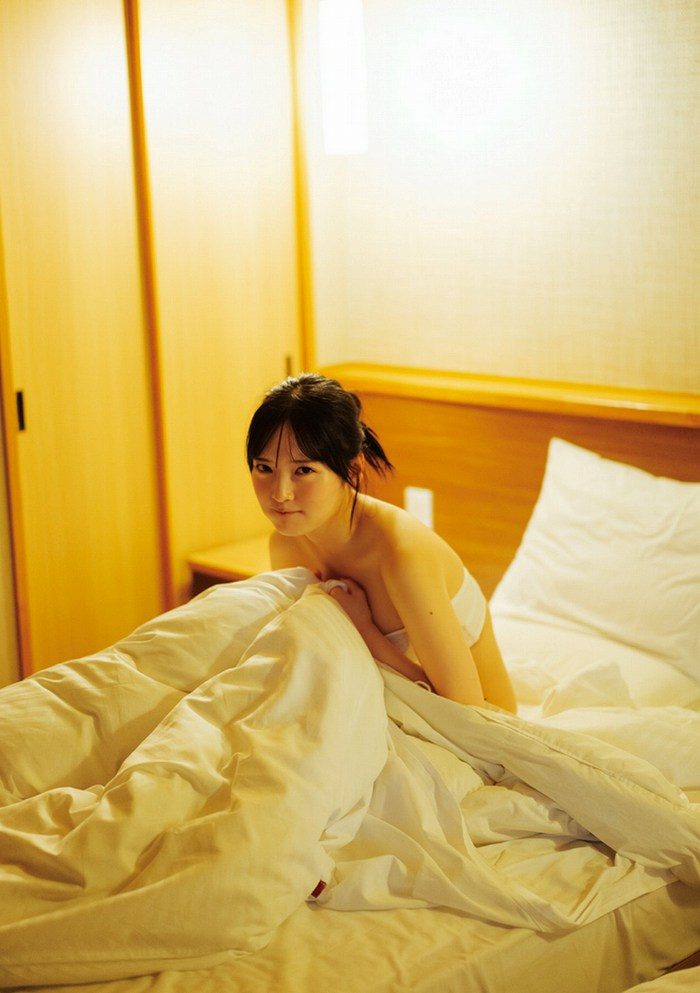 由良ゆら 画像001