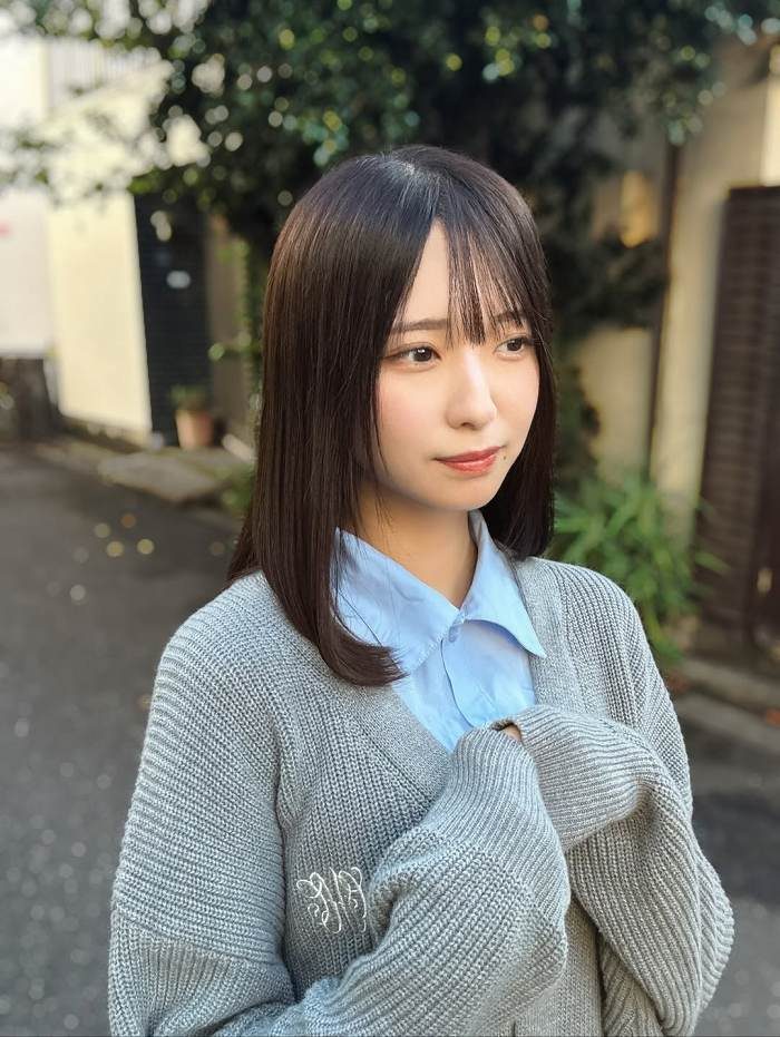 谷口彩菜 画像054