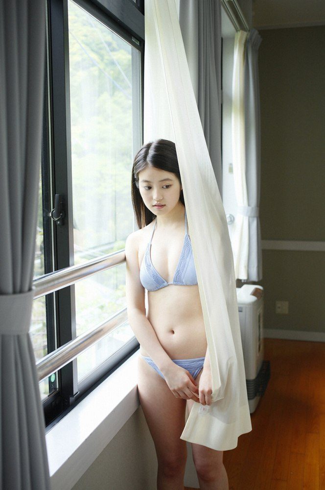 今田美桜 画像008