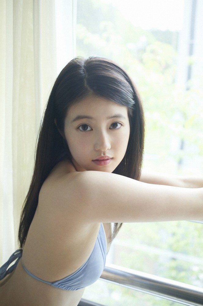 今田美桜 画像011