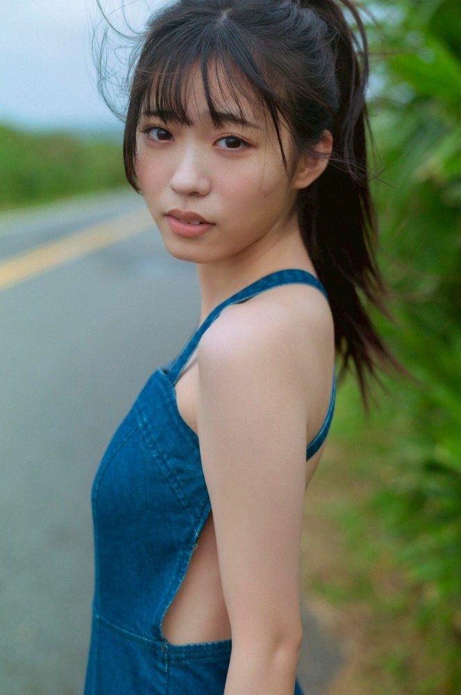 金澤亜美 画像038