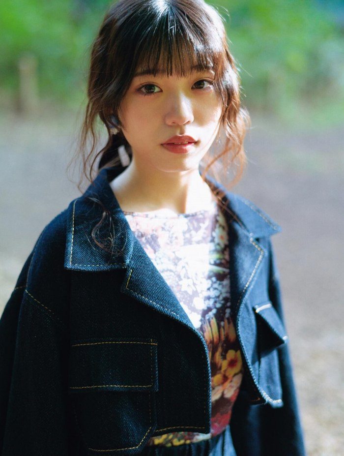 金澤亜美 画像046