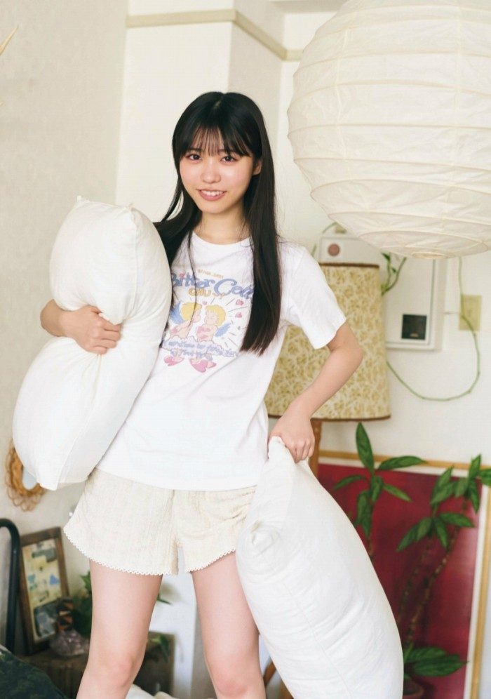 金澤亜美 画像056