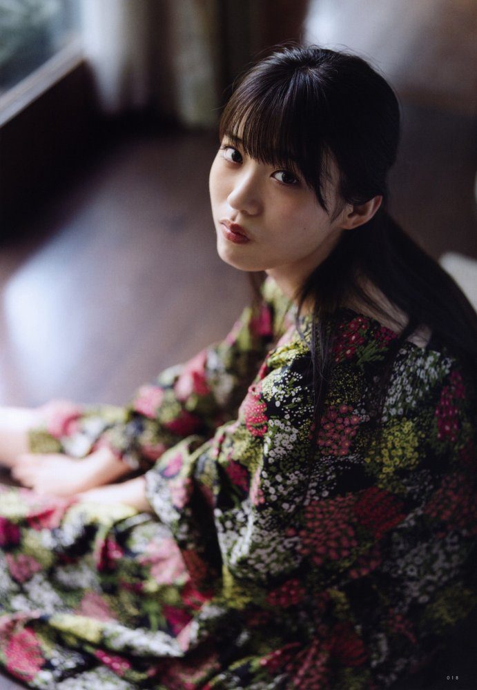 金澤亜美 画像078