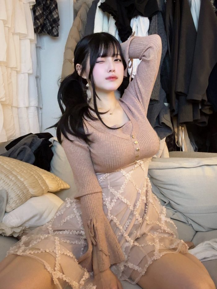 金丸紗希 画像045