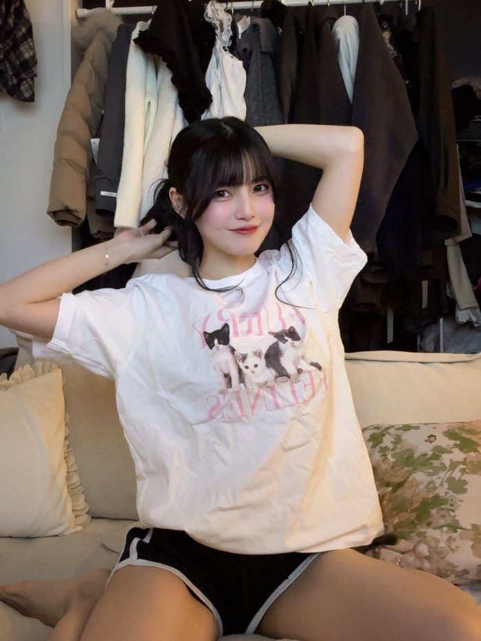 金丸紗希 画像051