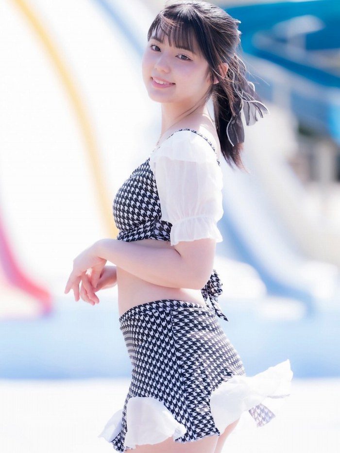 松島かのん 画像009