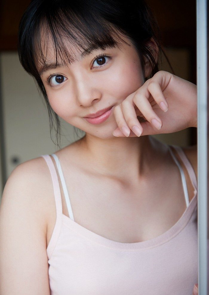 塚田百々花 画像002