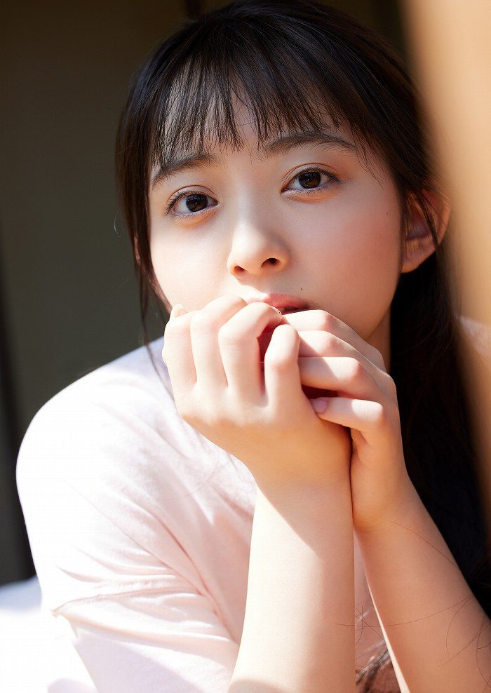 塚田百々花 画像008