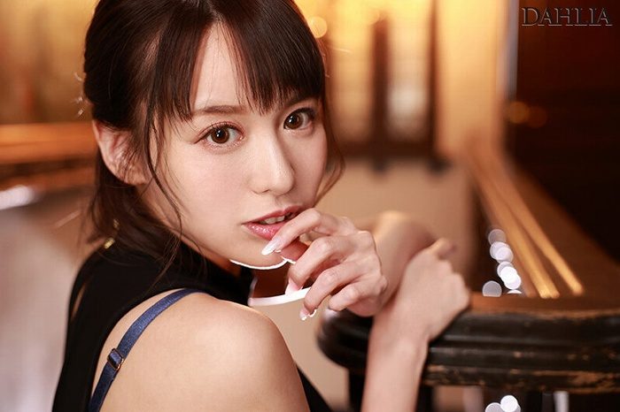 入田真綾 画像049