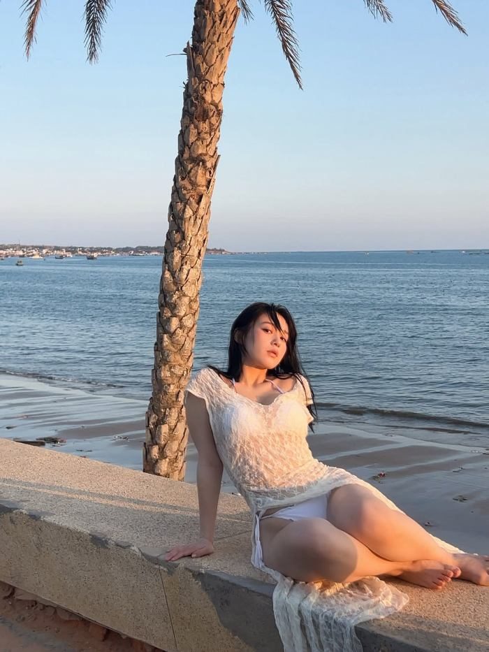 髙野真央 画像010