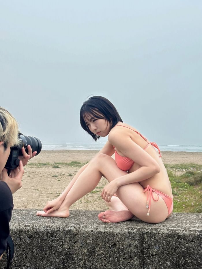 鍛治島彩 画像009