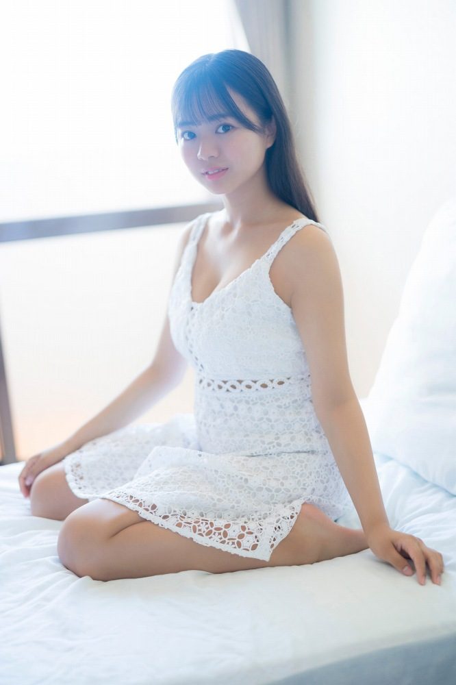 加藤綾乃 画像013