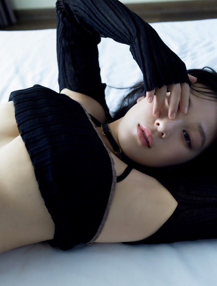 髙野真央 画像005