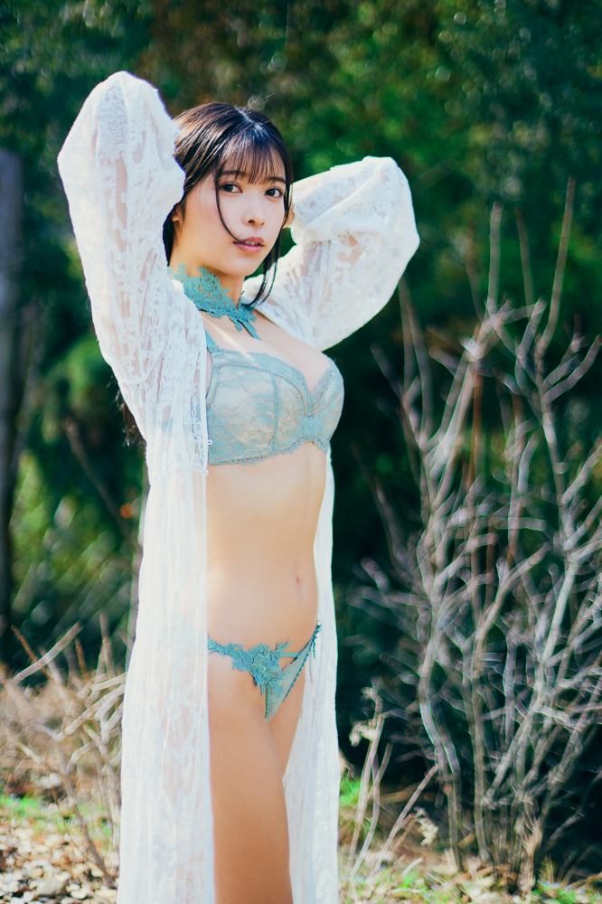 七瀬なな 画像004