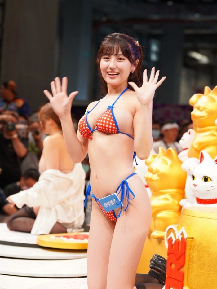 花咲楓香 画像010
