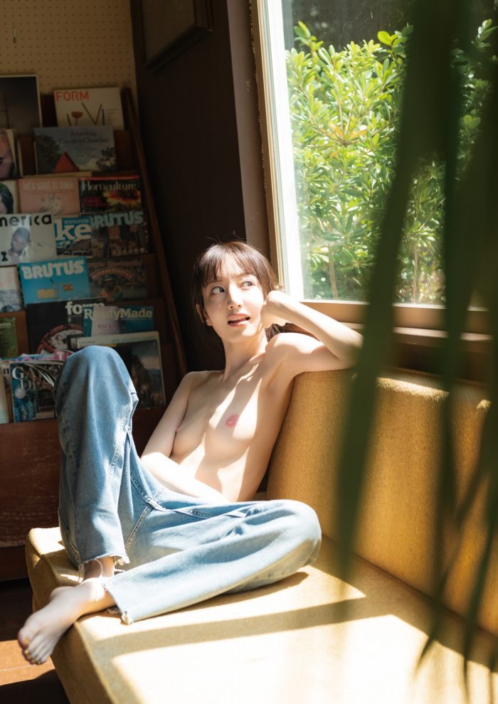 石田佳蓮 画像004