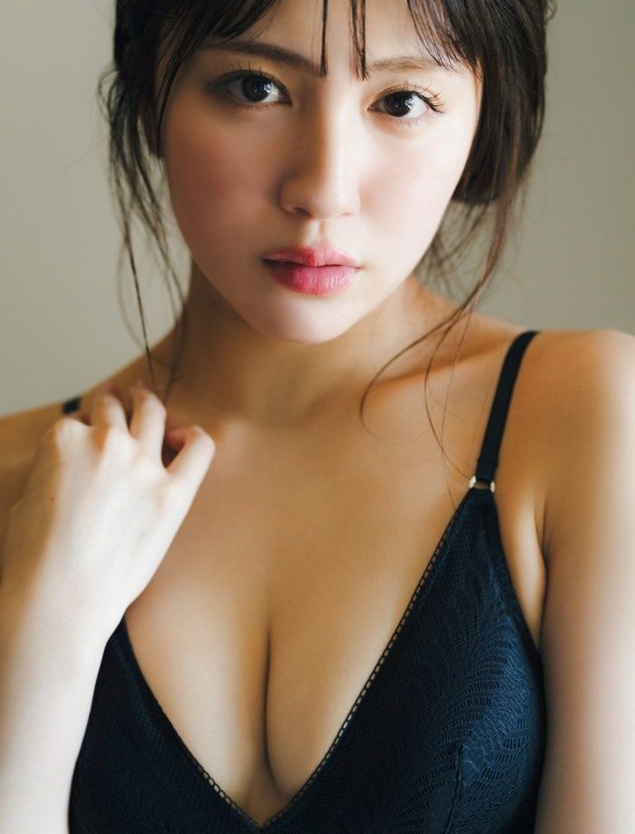 磯貝花音 画像003