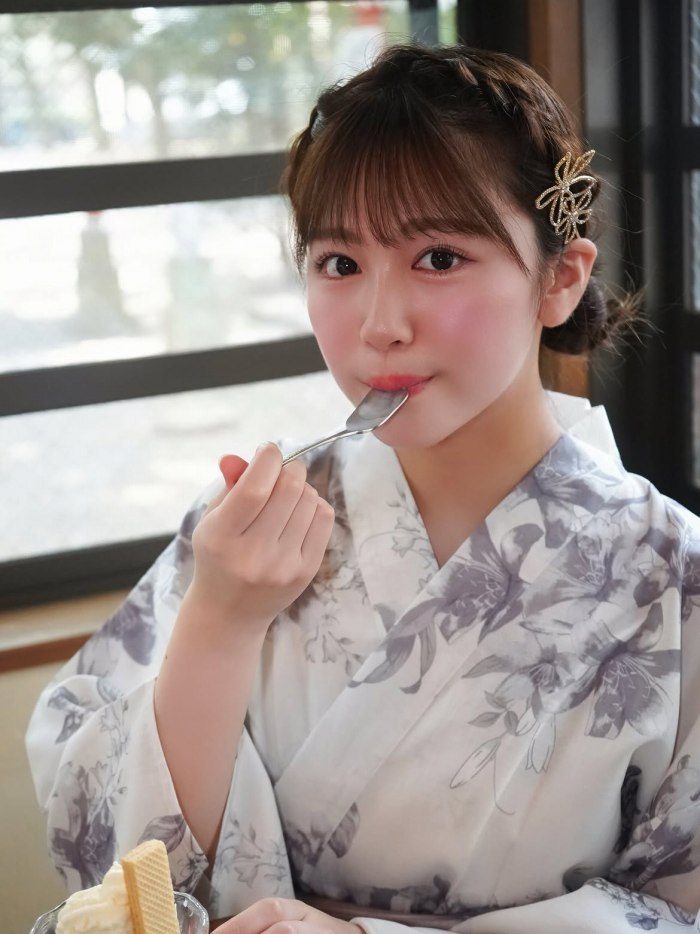 磯貝花音 画像066