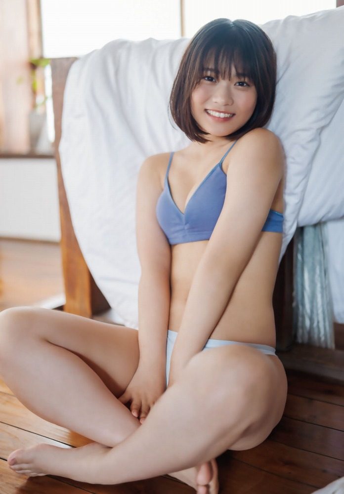 尾茂井奏良 画像007