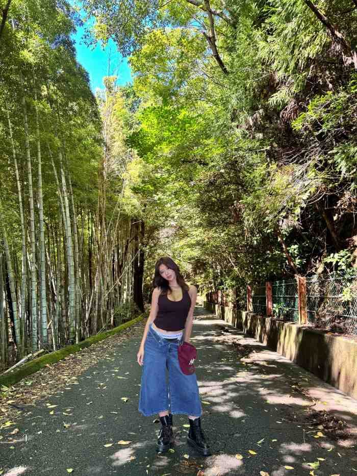 山田あい 画像007